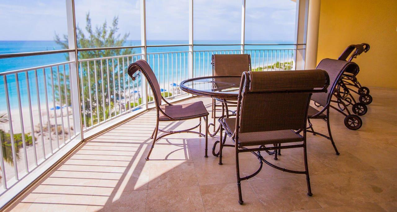 The Tuscany On Grace Bay Exteriör bild