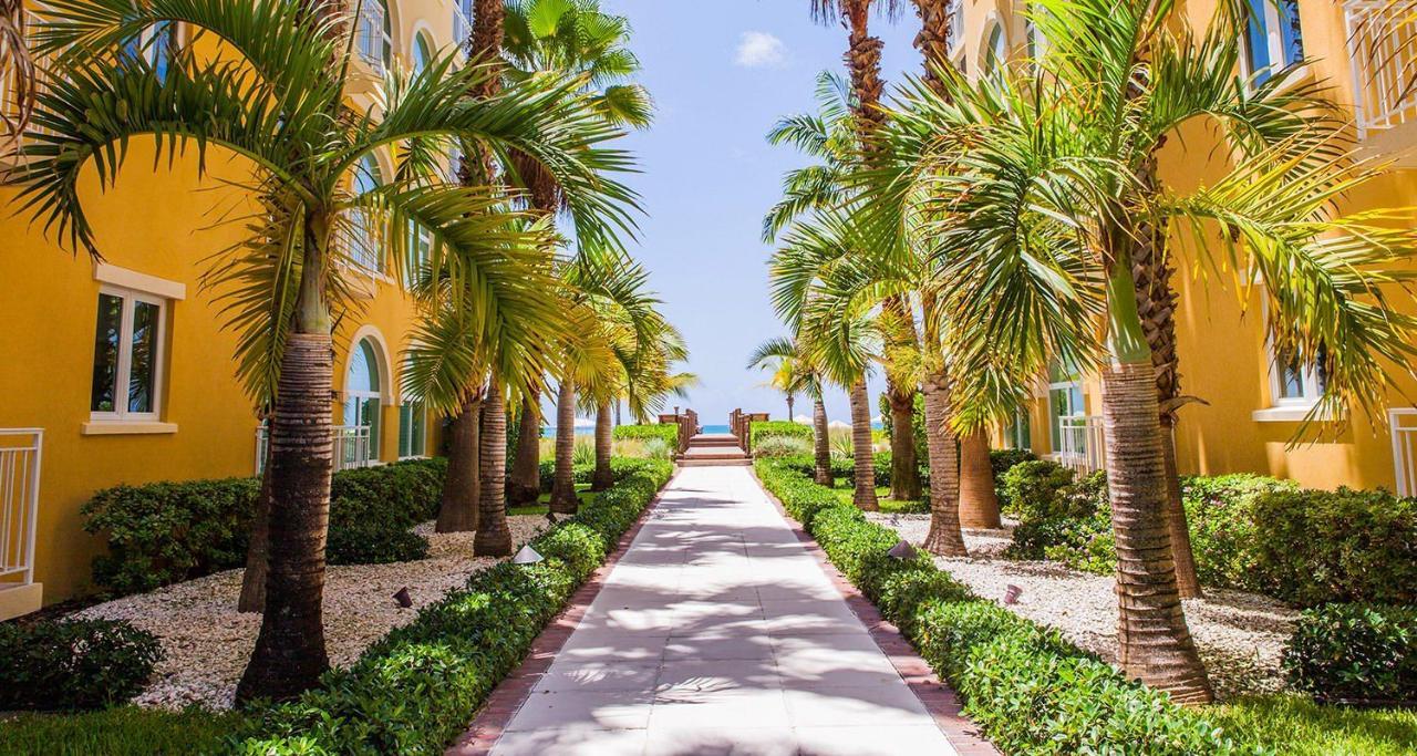 The Tuscany On Grace Bay Exteriör bild