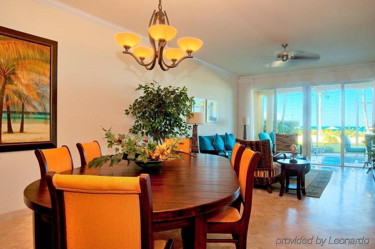 The Tuscany On Grace Bay Rum bild