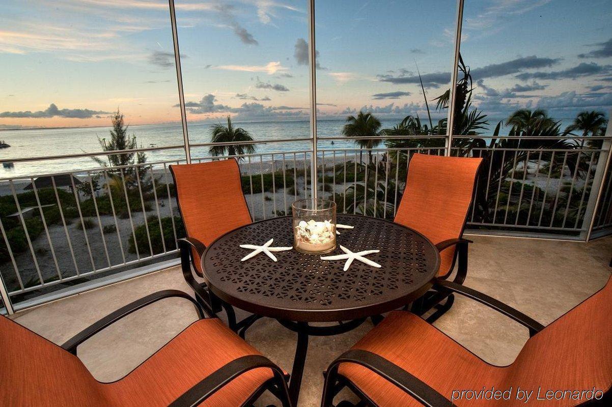 The Tuscany On Grace Bay Restaurang bild